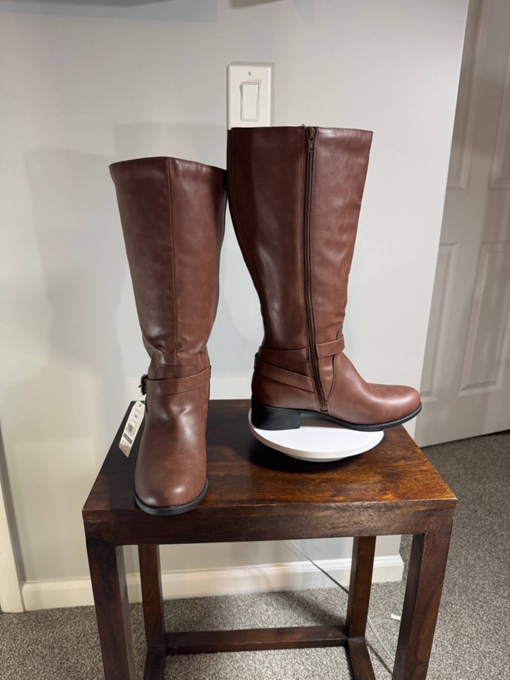 Time and Tru Tall Brown Riding Boots with Side Zip - Picture 5 of 9